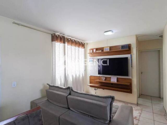Apartamento para Venda em Contagem - 2