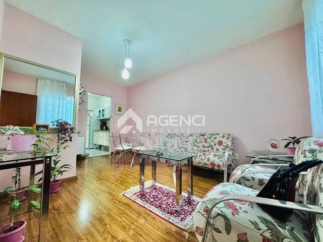 Casa em condomínio para Venda em Contagem - 2