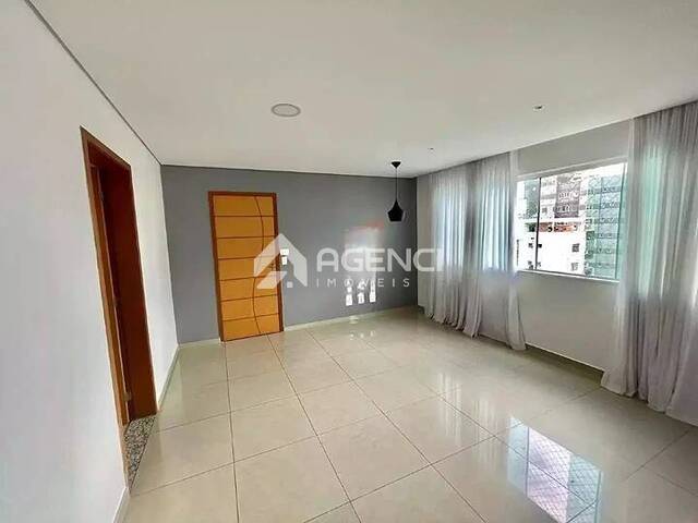 Apartamento para Venda em Contagem - 2