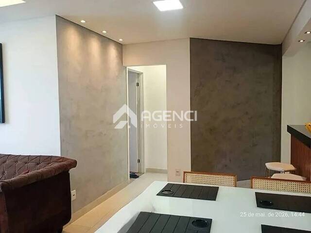 Apartamento para Venda em Contagem - 2