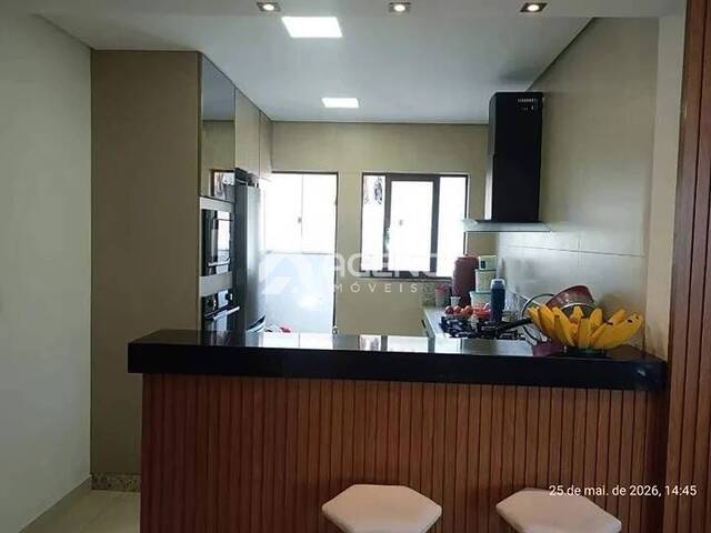Apartamento para Venda em Contagem - 4