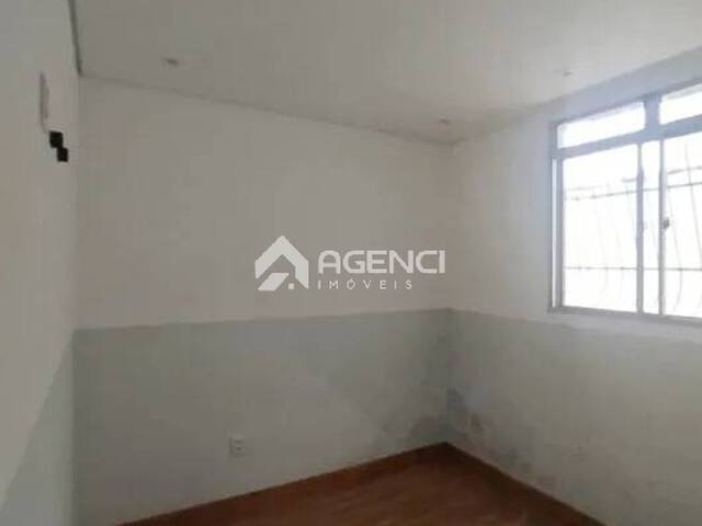 Apartamento para Venda em Contagem - 4