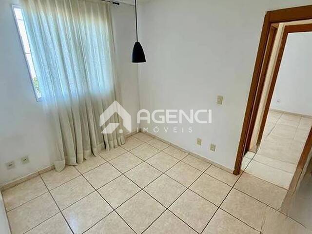 Apartamento para Venda em Contagem - 5