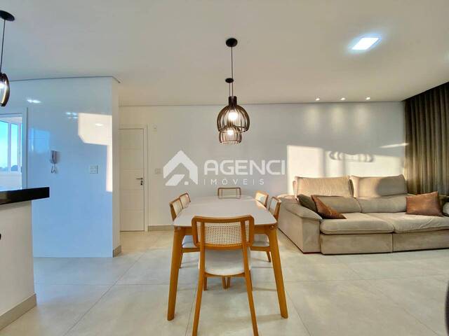 Apartamento para Venda em Contagem - 5